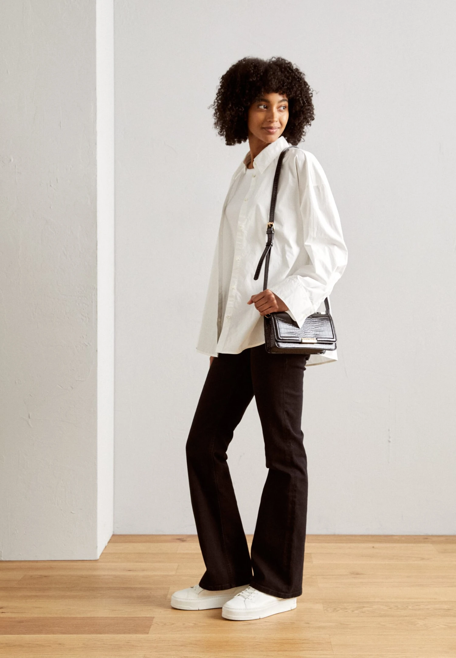 Borsa A TracollaBlack Donna Borse AN651H17D-Q11