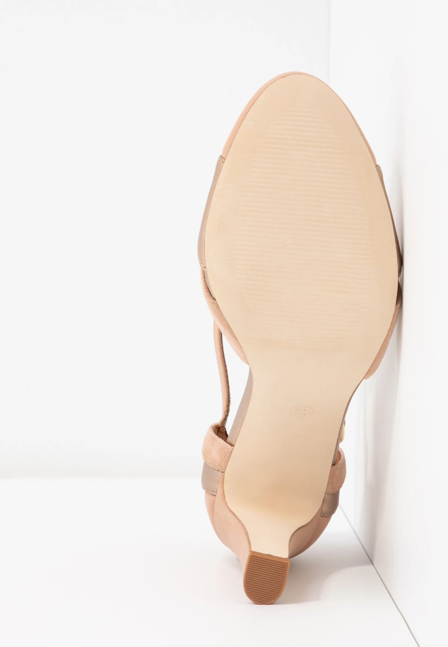 Leather High HeelsDecolletéLight Pink Donna Tacchi alti AN611B0B6-J12